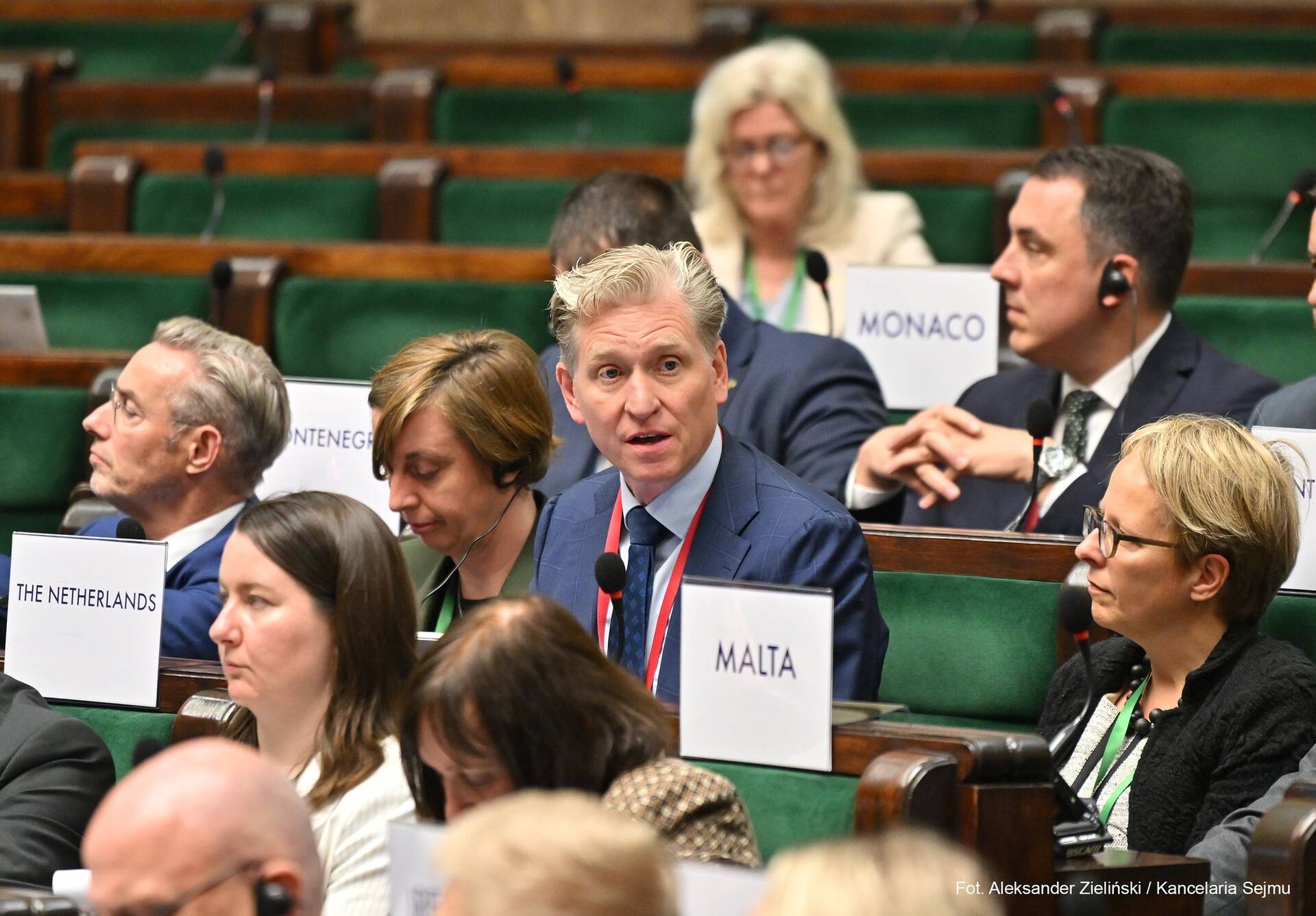 Commissievoorzitter EUZA Van Apeldoorn (SP) tijdens de plenaire COSAC