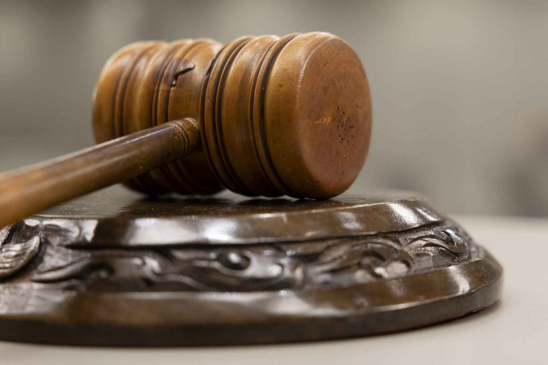 Hamer van de Eerste Kamervoorzitter, de Ondervoorzitters vervangen de Voorzitter wanneer zij niet kan